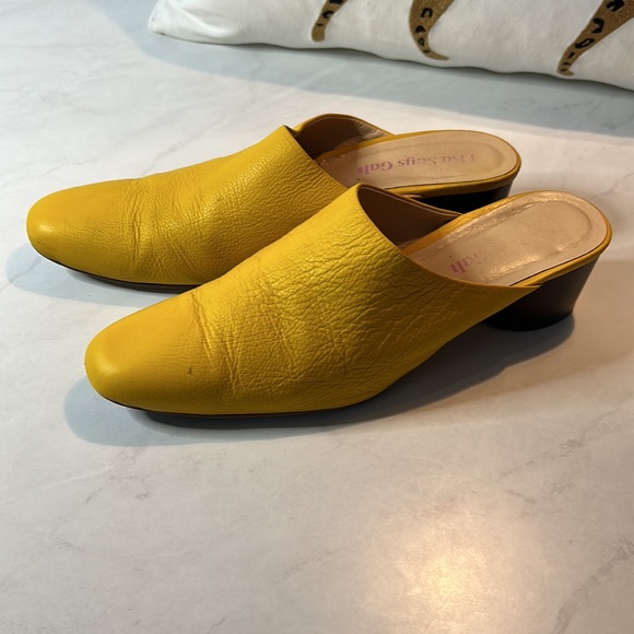 Lisa Says Gah 'Lou Mule’ Size 9 Canary Yellow - Picture 3 of 14